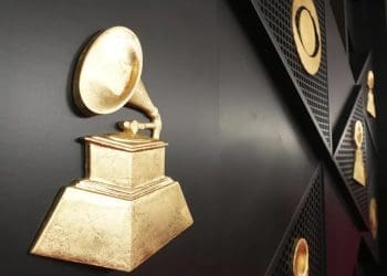 «شبِ موسیقی»؛ گرمی برگزاری شصت‌وششمین جشنواره‌ی جوایز گرَمی با درخشش تیلور سوئیفت و بیلی آیلیش