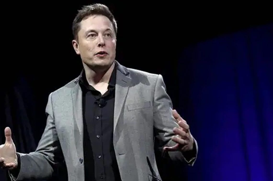 ایلان ماسک: نخستین دریافتکنندهی تراشهی نیورالینک میتواند با افکارش ماوس رایانه/کمپیوتر را کنترل کند