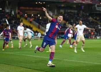 لالیگای اسپانیا؛ بارسلونا در شب درخشش لواندوسکی توانست والنسیا را شکست بدهد