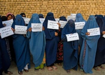 زنان افغانستان نمی‌خواهند جهان طالبان را به رسمیت بشناسد