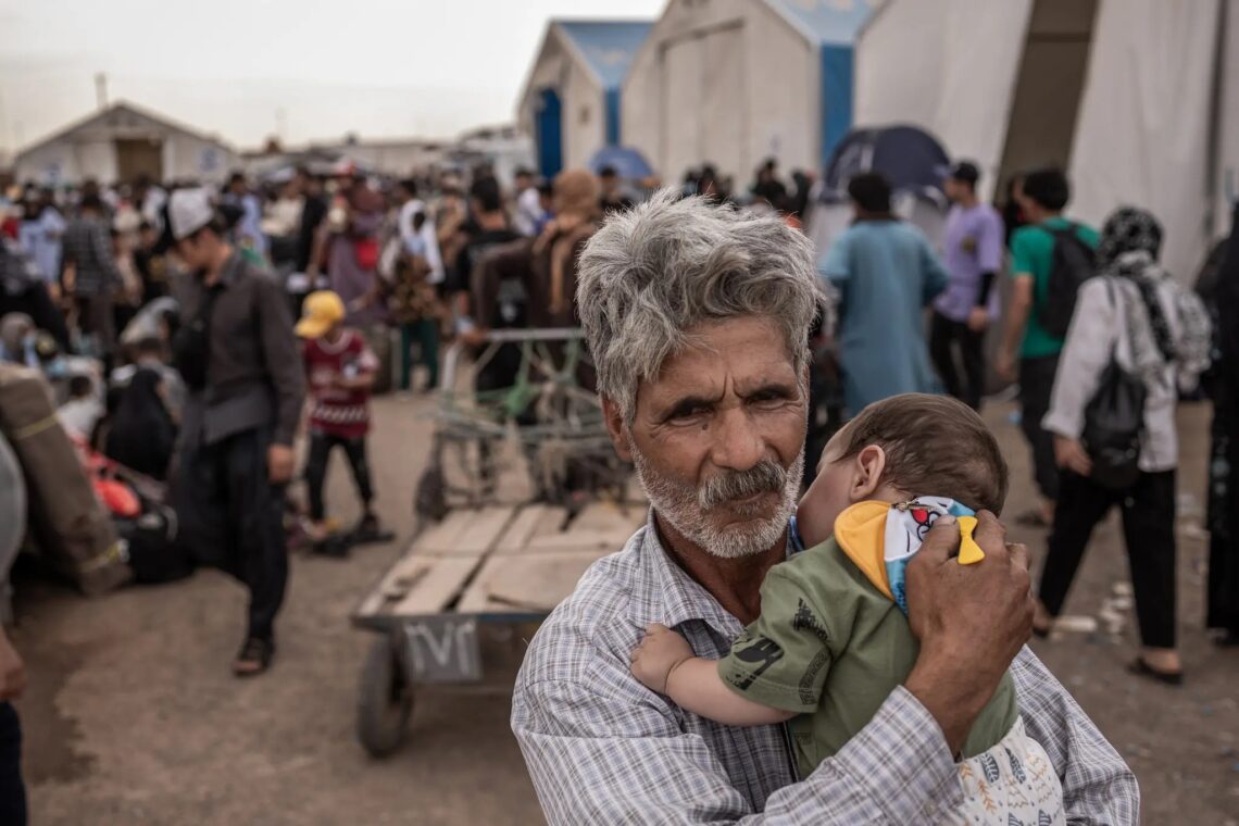 طالبان: در یک هفته‌ بیش از ۷۰ هزار تن از ایران و پاکستان بازگشته‌اند